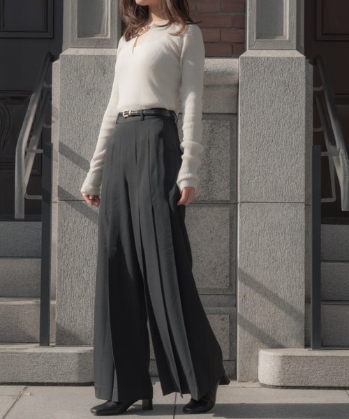 SENEE（セニー）の「high waist pleated slacks（ハイウエストプリーツスラックス）（スラックス・レディース・ベージュ/ブラック・MEDIUM/SMALL）」の12枚目の写真