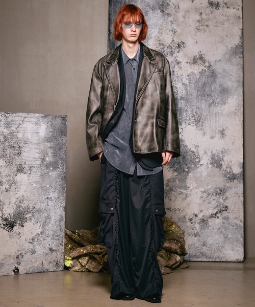 MAISON SPECIAL(メゾンスペシャル)の「《UNISEX》Cut-off Docking Prime-Wide Cargo Pants/カットオフドッキングプライムワイドカーゴパンツ【MAISON SPECIAL/メゾンスペシャル】■セットアップ対応■(カーゴパンツ・メンズ・チャコールグレー/ブラック・0/1/2)」の5枚目の写真