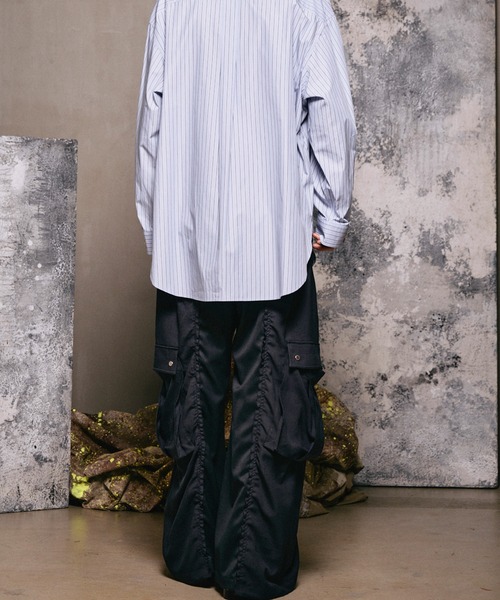 MAISON SPECIAL(メゾンスペシャル)の「《UNISEX》Cut-off Docking Prime-Wide Cargo Pants/カットオフドッキングプライムワイドカーゴパンツ【MAISON SPECIAL/メゾンスペシャル】■セットアップ対応■(カーゴパンツ・メンズ・チャコールグレー/ブラック・0/1/2)」の10枚目の写真