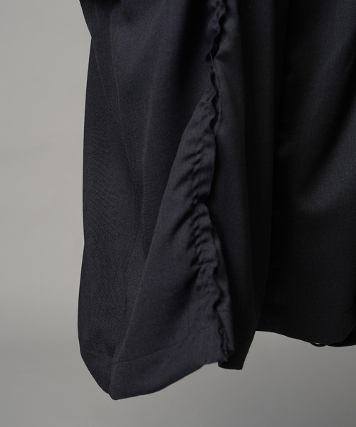 MAISON SPECIAL(メゾンスペシャル)の「《UNISEX》Cut-off Docking Prime-Wide Cargo Pants/カットオフドッキングプライムワイドカーゴパンツ【MAISON SPECIAL/メゾンスペシャル】■セットアップ対応■(カーゴパンツ・メンズ・チャコールグレー/ブラック・0/1/2)」の19枚目の写真