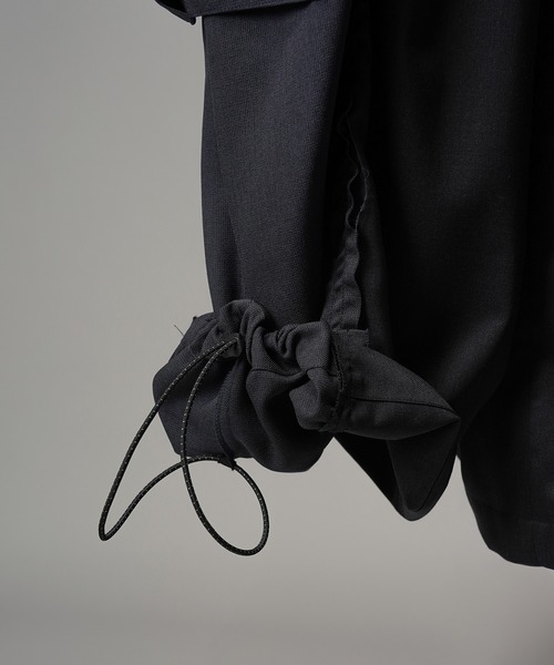 MAISON SPECIAL(メゾンスペシャル)の「《UNISEX》Cut-off Docking Prime-Wide Cargo Pants/カットオフドッキングプライムワイドカーゴパンツ【MAISON SPECIAL/メゾンスペシャル】■セットアップ対応■(カーゴパンツ・メンズ・チャコールグレー/ブラック・0/1/2)」の20枚目の写真