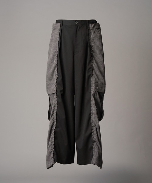 MAISON SPECIAL(メゾンスペシャル)の「《UNISEX》Cut-off Docking Prime-Wide Cargo Pants/カットオフドッキングプライムワイドカーゴパンツ【MAISON SPECIAL/メゾンスペシャル】■セットアップ対応■(カーゴパンツ・メンズ・チャコールグレー/ブラック・0/1/2)」の21枚目の写真