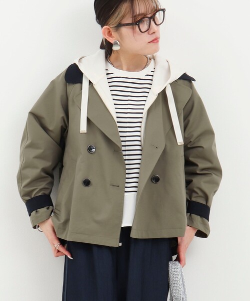 NOLLEY’S（ノーリーズ）の「バイカラーショートトレンチコート（ブルゾン・レディース・オリーブ/ベージュ・38）」の12枚目の写真