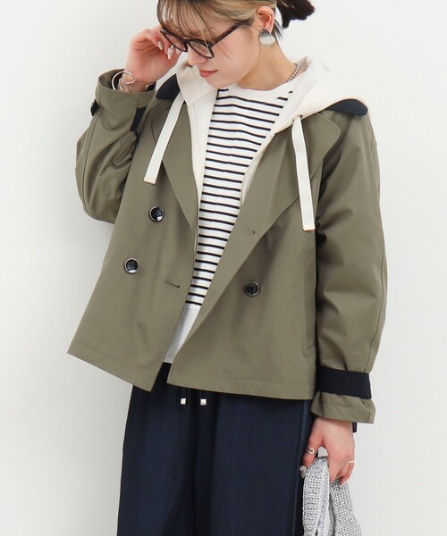 NOLLEY’S（ノーリーズ）の「バイカラーショートトレンチコート（ブルゾン・レディース・オリーブ/ベージュ・38）」の15枚目の写真