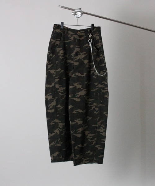 NYLAUS(ナイラス)の「【Nylaus】【セット商品】チェーン付き ヴィンテージ バレルパンツ デニムパンツ カーブパンツ(デニムパンツ・メンズ・ネイビー/ブラック/ブルー/カモフラージュ・L/LL/M)」の18枚目の写真