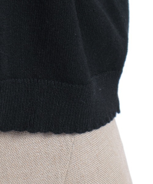 axes femme POETIQUE（アクシーズファムポエティック）の「袖口レース衿付きニットカーディガン（カーディガン/ボレロ・レディース・ピンク/レッド/ブラック・MEDIUM）」の15枚目の写真