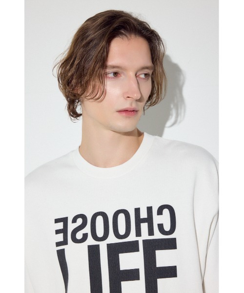 AZUL by moussy(アズールバイマウジー)の「CHOOSE LIFE長袖Tシャツ(Tシャツ/カットソー・メンズ・ブラック/ホワイト・LARGE/MEDIUM/SMALL)」の9枚目の写真