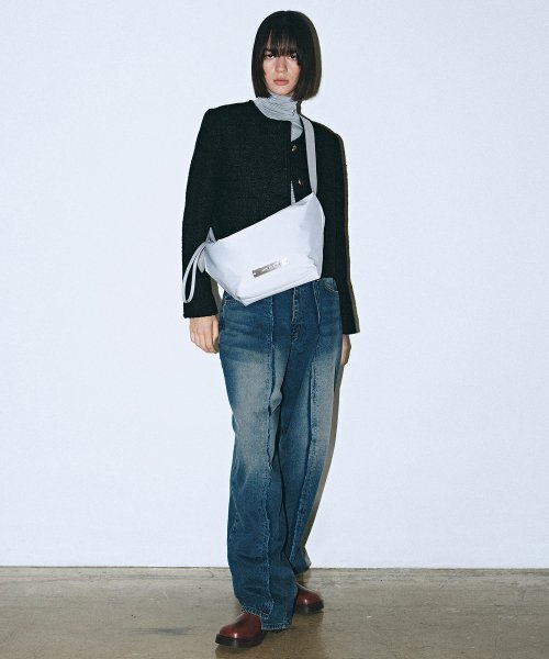 NICK&NICOLE(ニックアンドニコール)の「CRYSTAL NYLON MULTI WAY BAG_SILVER(ショルダーバッグ・レディース・その他・ONE SIZE)」の6枚目の写真