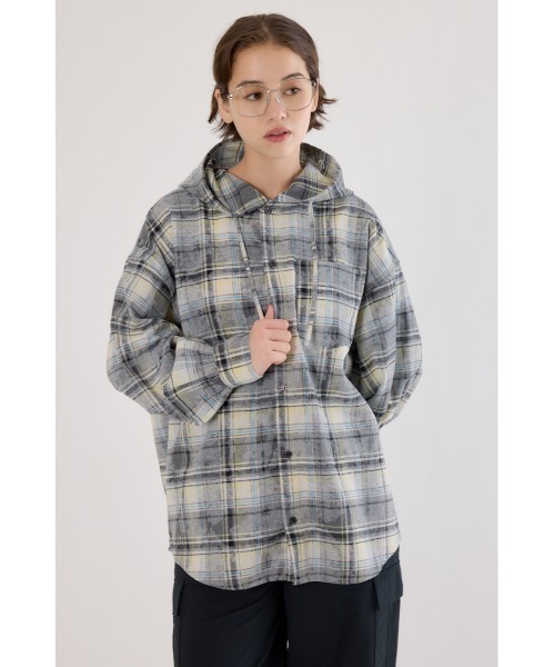 RODEO CROWNS WIDE BOWL（ロデオクラウンズワイドボウル）の「ヴィンテージチェックフードシャツ（シャツ/ブラウス・レディース・ブラック系その他/ブルー系その他/ピンク系その他・FREE）」の2枚目の写真