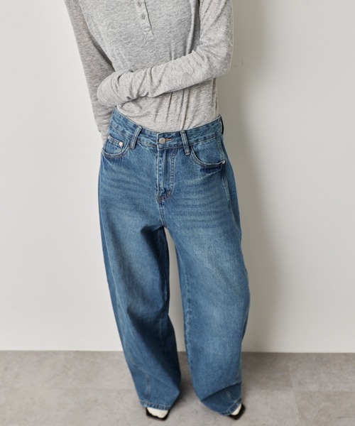 HANNE（アン）の「カーブシルエットデニムパンツ（デニムパンツ・レディース・ブルー・S/M）」の5枚目の写真