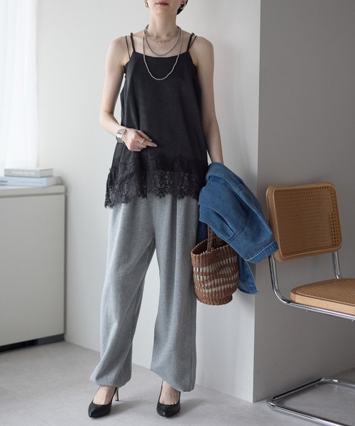 each（イーチ）の「裾レースロングキャミソール（キャミソール・レディース・アイボリー/ブラック・FREE）」の22枚目の写真