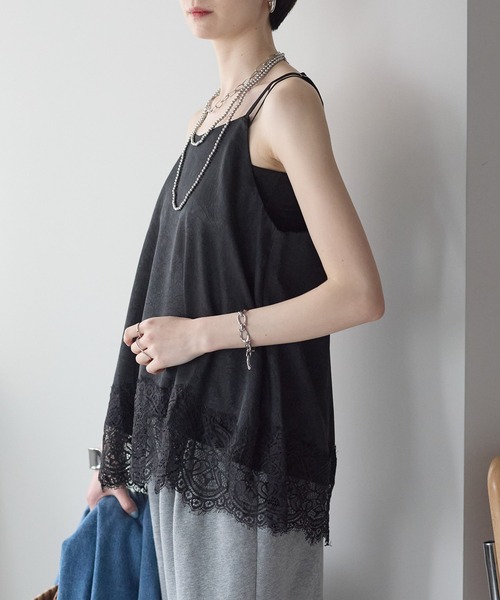 each（イーチ）の「裾レースロングキャミソール（キャミソール・レディース・アイボリー/ブラック・FREE）」の16枚目の写真