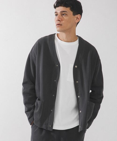 URBAN RESEARCH Sonny Label（アーバンリサーチサニーレーベル）の「スウェットVネックカーディガン（スウェット・メンズ・チャコールグレー/ネイビー・MEDIUM/LARGE）」の2枚目の写真
