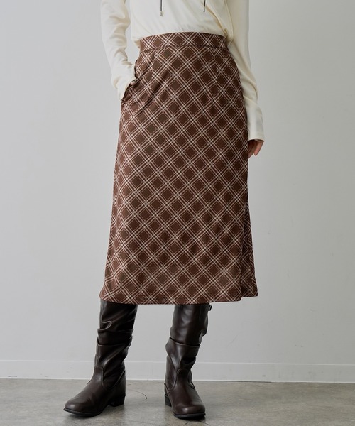 NOGLE（ノグル）の「【NOGLE/ノグル】シアーバイアスチェックスカート（スカート・レディース・ブラック・FREE）」の8枚目の写真