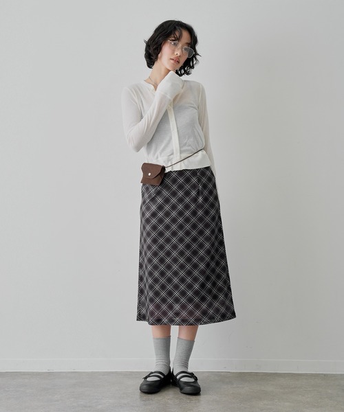 NOGLE（ノグル）の「【NOGLE/ノグル】シアーバイアスチェックスカート（スカート・レディース・ブラック・FREE）」の20枚目の写真