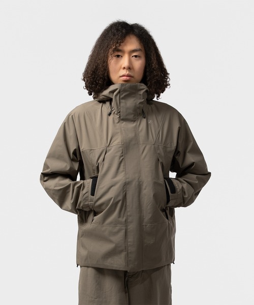 GOLDWIN(ゴールドウィン)の「GOLDWIN PERTEX UNLIMITED 2L Jacket ゴールドウイン パーテックスアンリミテッドツーレイヤージャケット(ユニセックス)(ナイロンジャケット・メンズ・ブラック・2/3)」の4枚目の写真