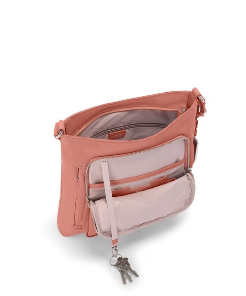 TUMI（トゥミ）の「VOYAGEUR 「テイラー」クロスボディ（ショルダーバッグ・レディース・ピンク系その他・FREE）」の3枚目の写真