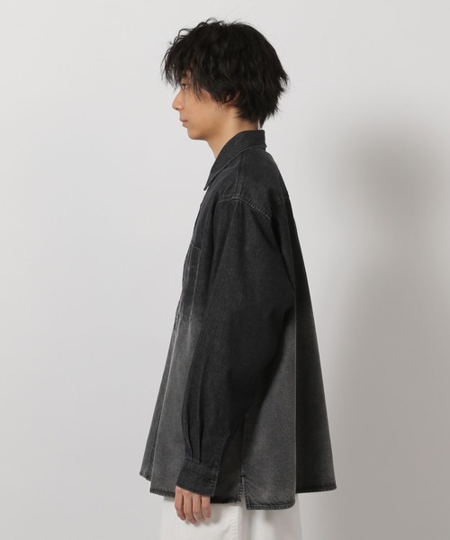LAKOLE(ラコレ)の「グラデデニムシャツ / 638225(シャツ/ブラウス・メンズ・ブラック/ブルー・MEDIUM/LARGE)」の4枚目の写真