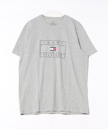 TOMMY HILFIGER Tシャツ