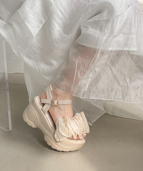 Shoes in Closet(シューズインクローゼット)の「超軽量 厚底 スタイルアップソール ギャザー サンダル 5667(サンダル・レディース・ベージュ/ブラック×ブラック/ベージュ系3/ブラック系3・LL/S/L/M)」の15枚目の写真