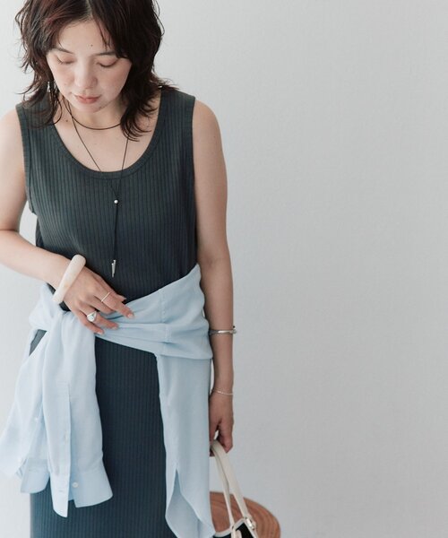 RIVE DROITE（リヴドロワ）の「【接触冷感・UVカット/前後2WAY/シリーズ累計販売数10000枚突破】2WAYリブタンクワンピース（夏服）（ワンピース・レディース・モカ/ブラック/チャコールグレー/ブラウン・FREE/36/40）」の18枚目の写真