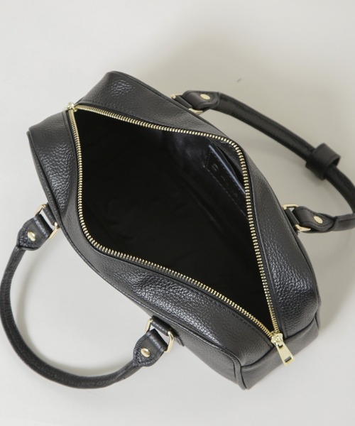 AULENTTI(オウレンティ)の「AULENTTI/レザー2WAYスクエアボストン(ボストンバッグ・レディース・ブラウン/ブラック・FREE)」の9枚目の写真