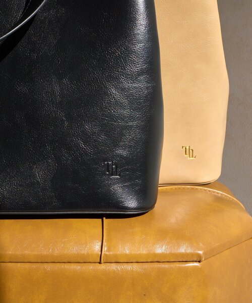 Thevon（ゼボン）の「【Yuna&Mayuコラボ企画】ウェーブハンドルトートバッグ（トートバッグ・レディース・グレイッシュベージュ/ブラック・FREE）」の13枚目の写真