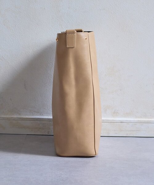 Thevon（ゼボン）の「【Yuna&Mayuコラボ企画】ウェーブハンドルトートバッグ（トートバッグ・レディース・グレイッシュベージュ/ブラック・FREE）」の20枚目の写真