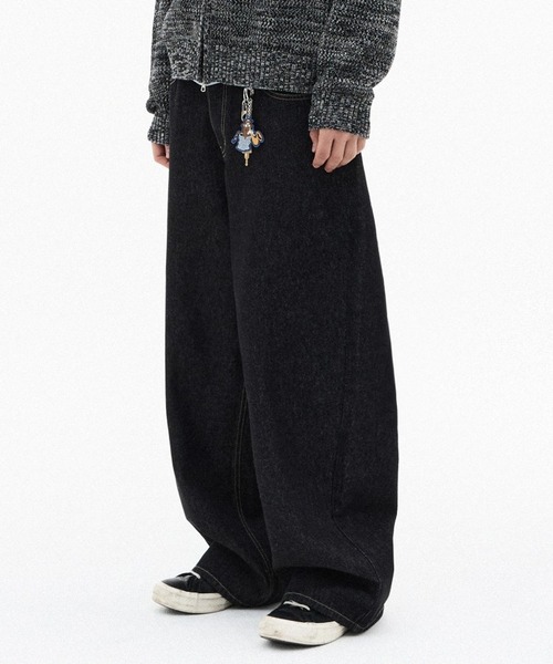 F.ILLUMINATE（フィルミネイト）の「【UNISEX】Filluminate／ダメージデニム（デニムパンツ・レディース・ブラック/インディゴブルー・X-SMALL/SMALL/MEDIUM）」の2枚目の写真