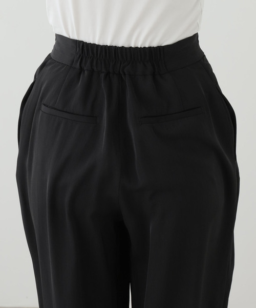 La TOTALITE（ラトータリテ）の「【洗える】タックボタンパンツ（その他パンツ・レディース・ベージュ/ブラック・36/38）」の7枚目の写真