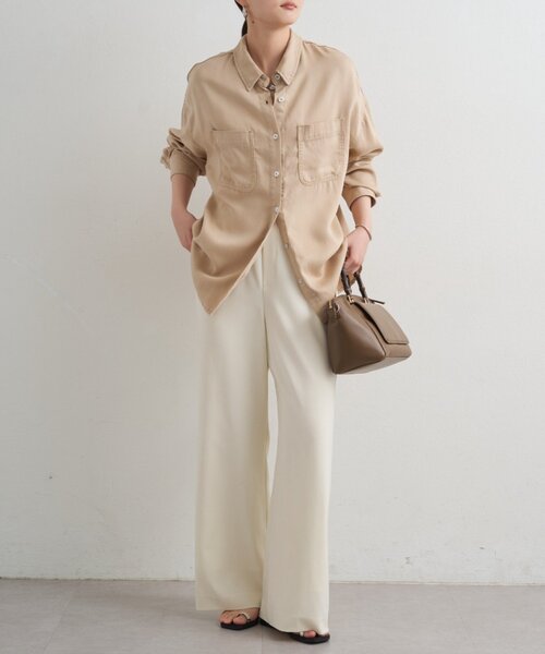 LOUNGEDRESS（ラウンジドレス）の「イージーフレアパンツ（その他パンツ・レディース・グレー/ブラック/ベージュ/アイボリー・SMALL/MEDIUM）」の5枚目の写真