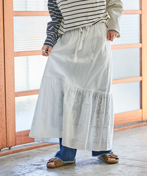 GEORGE'S(ジョージズ)の「レースキリカエスカート(スカート・レディース・オフホワイト/ブラック・SMALL/MEDIUM)」の9枚目の写真