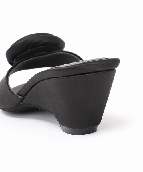 LE TALON（ルタロン）の「《WEB限定》Le decore / ル デコレpuffy rose mule サンダル（サンダル・レディース・ホワイト/ブラウン/ブラック×ブラック・SMALL/MEDIUM/LARGE/X-LARGE）」の13枚目の写真