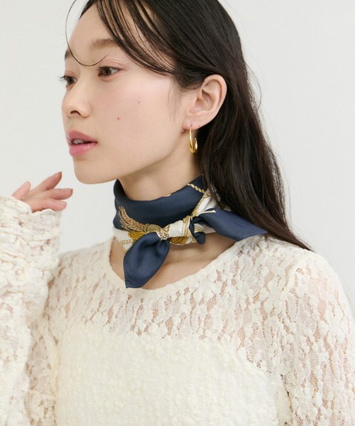 LE CERCLE par rope'(ルセルクルパーロペ)の「スカーフ小(バンダナ/スカーフ・レディース・ブルー系その他2/ピンク系その他2/ベージュ系その他・FREE)」の6枚目の写真