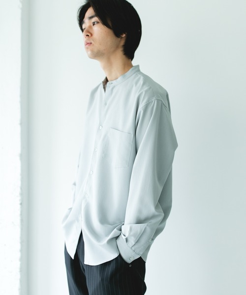 URBAN RESEARCH DOORS（アーバンリサーチドアーズ）の「『XLサイズ/WEB限定』『吸水速乾』セオアルファバンドカラーロングスリーブシャツ（シャツ/ブラウス・メンズ・ネイビー/ロイヤルブルー/ライトグレー/ブラウン・X-LARGE/MEDIUM/LARGE）」の18枚目の写真