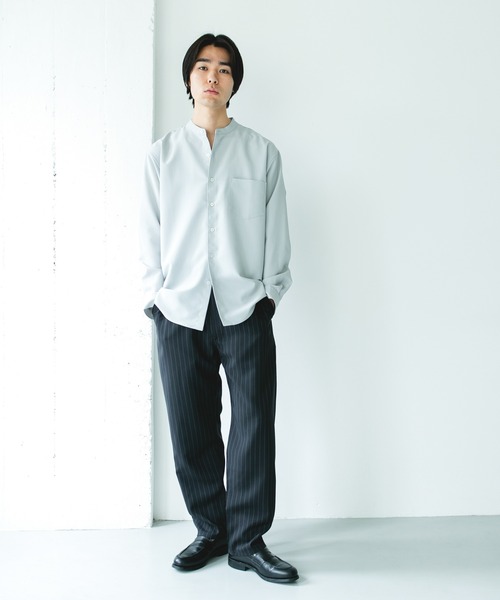 URBAN RESEARCH DOORS（アーバンリサーチドアーズ）の「『XLサイズ/WEB限定』『吸水速乾』セオアルファバンドカラーロングスリーブシャツ（シャツ/ブラウス・メンズ・ネイビー/ロイヤルブルー/ライトグレー/ブラウン・X-LARGE/MEDIUM/LARGE）」の21枚目の写真