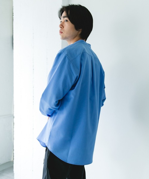 URBAN RESEARCH DOORS（アーバンリサーチドアーズ）の「『XLサイズ/WEB限定』『吸水速乾』セオアルファバンドカラーロングスリーブシャツ（シャツ/ブラウス・メンズ・ネイビー/ロイヤルブルー/ライトグレー/ブラウン・X-LARGE/MEDIUM/LARGE）」の6枚目の写真