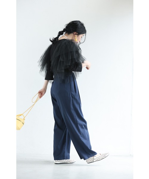 cawaii(カワイイ)の「ウエストから流れるタックのさらり軽やかなワイドパンツ(その他パンツ・レディース・ネイビー/グレイッシュベージュ・FREE)」の11枚目の写真