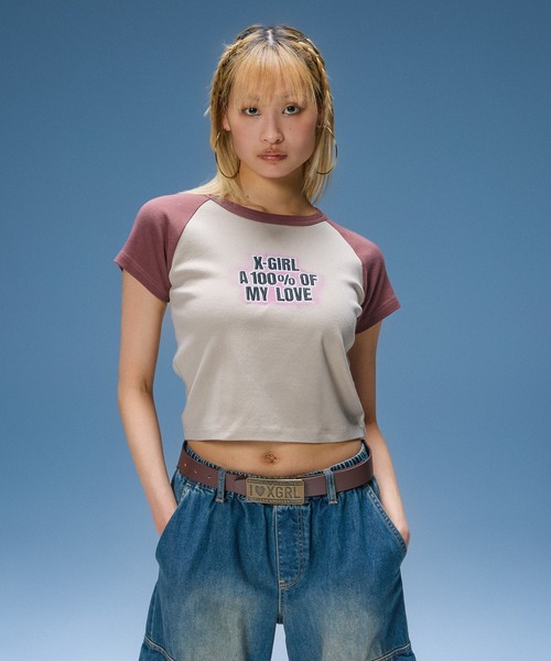 X-girl（エックスガール）の「SPRAY AND EMBROIDERY LOGO RAGLAN S/S BABY TEE（Tシャツ/カットソー・レディース・ブラック/ホワイト/ベージュ・S/M）」の5枚目の写真