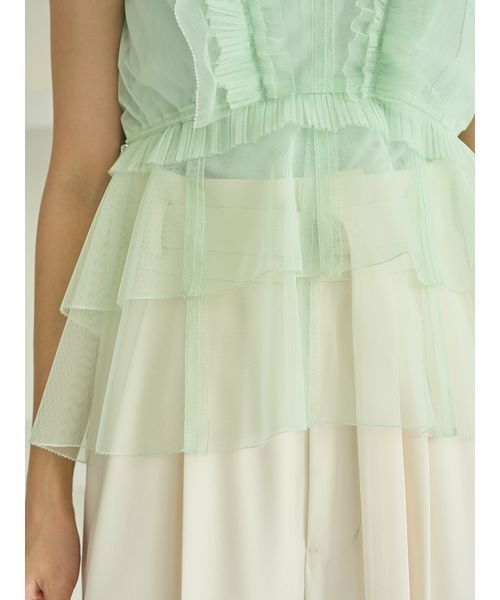 SNIDEL（スナイデル）の「Sustainableチュールペプラムブラウス（シャツ/ブラウス・レディース・ライム/アイボリー/チャコールグレー・F）」の15枚目の写真