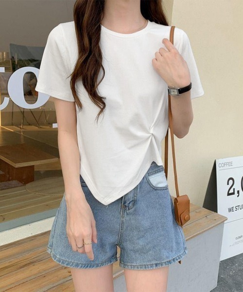 Miniministore(ミニミニストア)の「アシンメトリーTシャツ半袖クルーネックt(Tシャツ/カットソー・レディース・ブラック/ブルー/チェリーピンク/ホワイト/イエロー・FREE)」の15枚目の写真