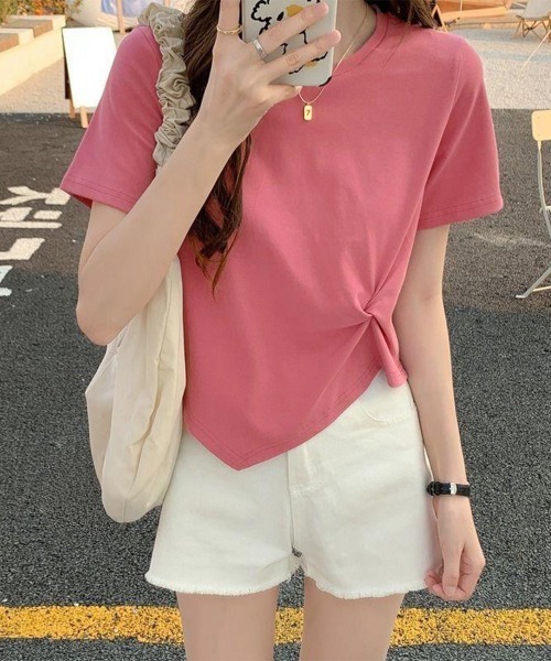Miniministore(ミニミニストア)の「アシンメトリーTシャツ半袖クルーネックt(Tシャツ/カットソー・レディース・ブラック/ブルー/チェリーピンク/ホワイト/イエロー・FREE)」の7枚目の写真