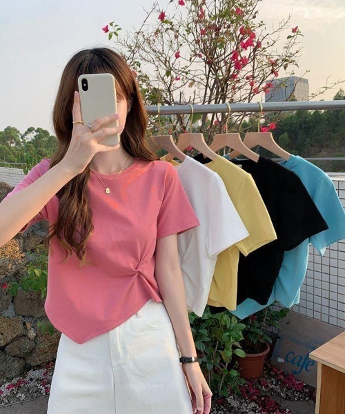 Miniministore(ミニミニストア)の「アシンメトリーTシャツ半袖クルーネックt(Tシャツ/カットソー・レディース・ブラック/ブルー/チェリーピンク/ホワイト/イエロー・FREE)」の8枚目の写真