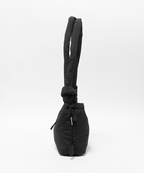 OLEND（オレンド）の「＜OLEND＞ONA コンパクト ソフト 3WAY ショルダーバッグ（ショルダーバッグ・レディース・ブラック/クリーム・FREE）」の10枚目の写真