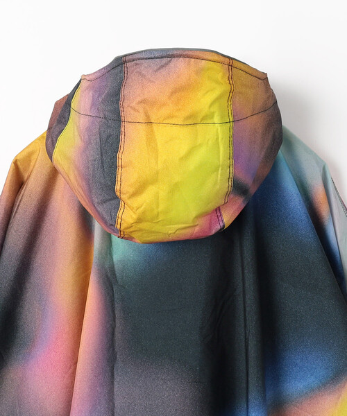 KiU(キウ)の「KiU/キウ FUJIROCK KiU STNDRD RAIN PONCHO キウスタンダードレインポンチョ K571(レインコート/ポンチョ・メンズ・その他16/カモフラージュ・ONE SIZE)」の5枚目の写真