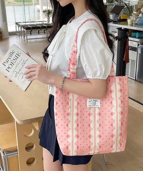 VIBGYOR(ヴィブジョー)の「Mignonjour/リボンフラワー柄トートバッグ M2914(トートバッグ・レディース・その他3/その他2/その他1・FREE)」の6枚目の写真