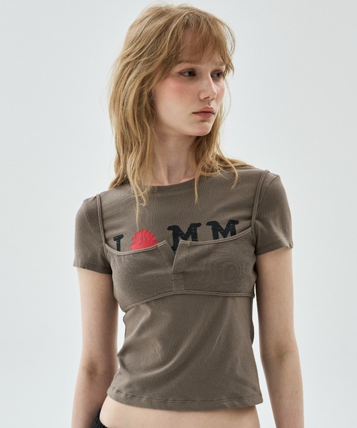 Mardi Mercredi(マルディメクルディ)の「TSHIRT CRACKED IFMM LAYERED DETAIL / Tシャツ クラック IFMM レイヤード ディテール(Tシャツ/カットソー・レディース・レッド/アッシュブラウン/グレー/ネイビー・FREE)」の2枚目の写真