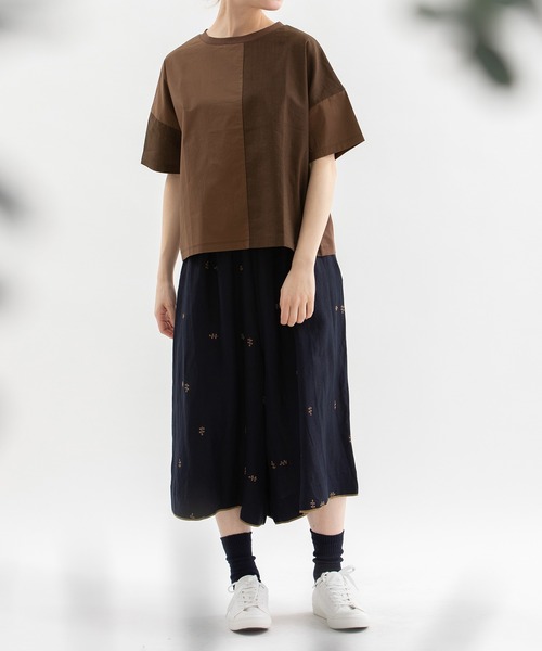 nop de nod(ノップドゥノッド)の「misc布帛Tシャツ(Tシャツ/カットソー・レディース・ネイビー/ブラウン/グレー/オフホワイト・3)」の5枚目の写真