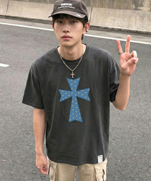 GRAVER（グレーバー）の「[ユニセックス]ドットクロス半袖Tシャツ_5カラー（Tシャツ/カットソー・レディース・ブラック/ブラック系その他2/スカイブルー/ホワイト系その他2/チャコールグレー/ホワイト/サンドベージュ・SMALL/MEDIUM/LARGE/X-SMALL）」の8枚目の写真