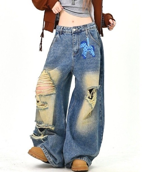 ViViDAY（ビビデー）の「フロント可愛い馬ワンポイント　ダメージワイドデニムパンツ（デニムパンツ・レディース・ブルー・L/S/M）」の6枚目の写真